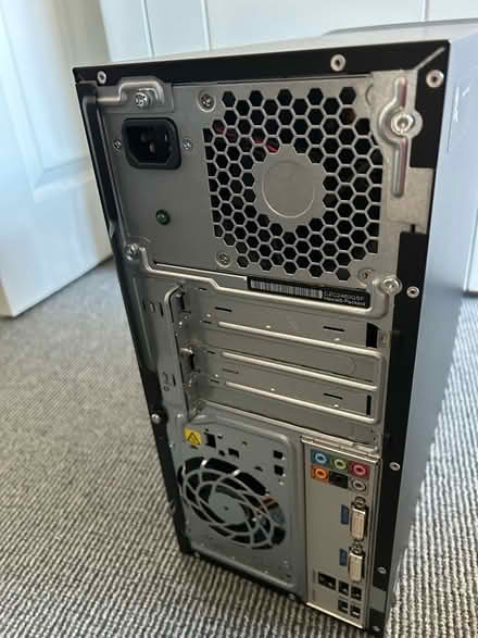 Photo of free PC and monitor (windsor-maidenhead-freegle CGA SL4) #4