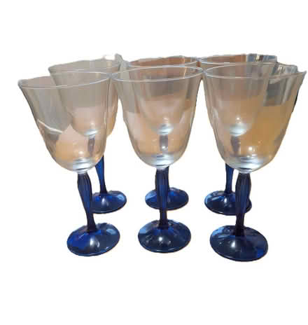 Photo of free 6 Wine glasses (furzton mk4) #1