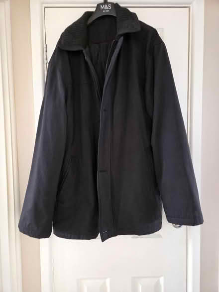 Photo of free Mens XL coat (Little Heath RG31) #1
