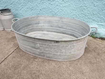 Photo of Tin Bath - medium size (Berkhamsted HP4) #1