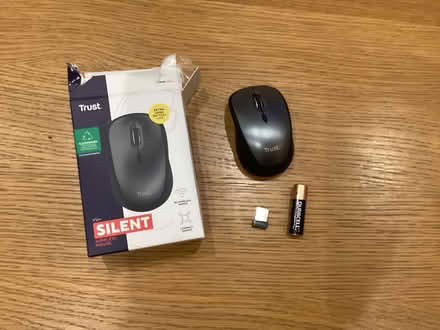 Photo of free Wireless Mouse (Windsor SL4) #1