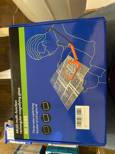 Photo of free 48LED rectangular magnifying glass (Woodley RG5) #1