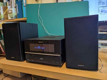 Photo of free Sony Micro HiFi System (Abingdon-on-Thames OX14) #1