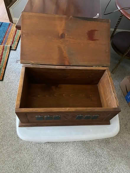 Photo of free Wooden Decorative Box (East side of Columbia) #2