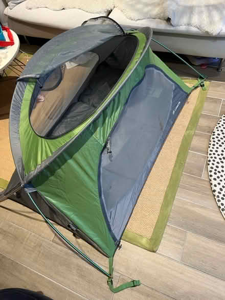 Photo of free LittleLife Arc 2 travel cot (London SE13) #1