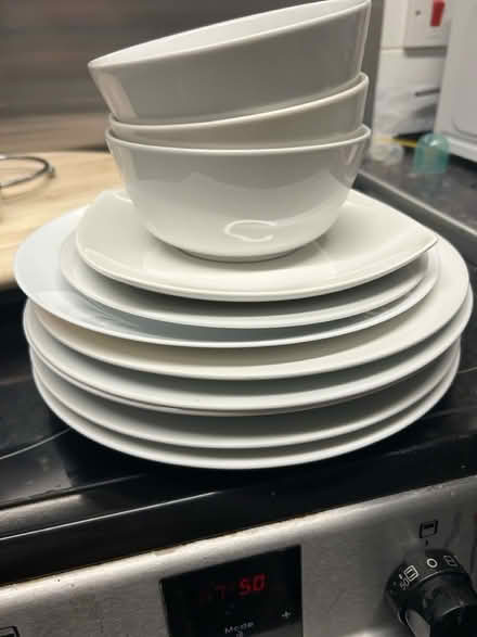 Photo of free Plates bowls and saucers (Hertfordshire SG9) #1