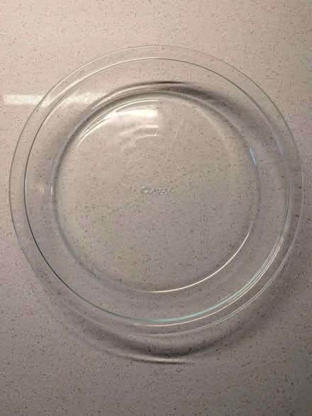 Photo of free Pyrex glass pie pan (Tanasbourne) #2