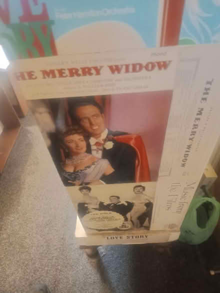 Photo of free Display cabinet (BD15 Wilsden, Bradford) #3