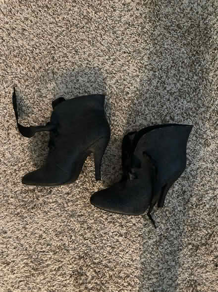 Photo of free Size 11 women’s shoes (lisle, il) #2