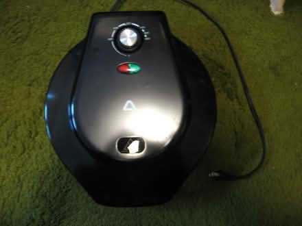 Photo of free pizza cooker (Near I-55 AND Route 30) #1