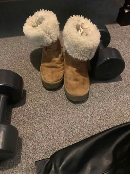 Photo of free Boots size 5-5.5 (Tonbridge) #2