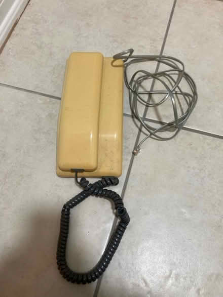 Photo of free Vintage phone (Kennedy/16th in Markham) #1