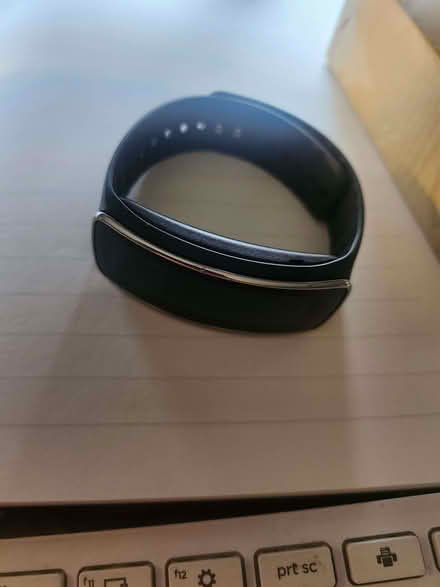 Photo of free Samsung Gear Fit (Little Lyth SY3) #1