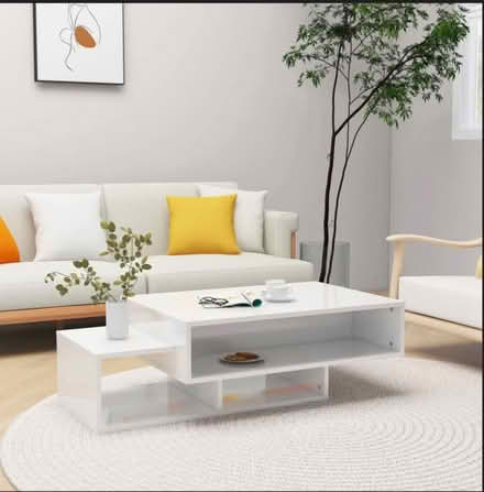 Photo of free White coffee table (South Kensington SW3) #2