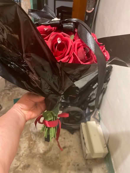 Photo of free Fake flowers 🌹 (Hatfield AL10 0TW) #2