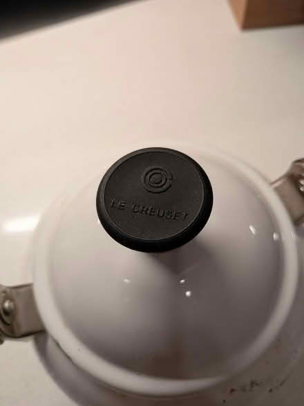 Photo of free Le Creuset Kettle (Tanasbourne) #2