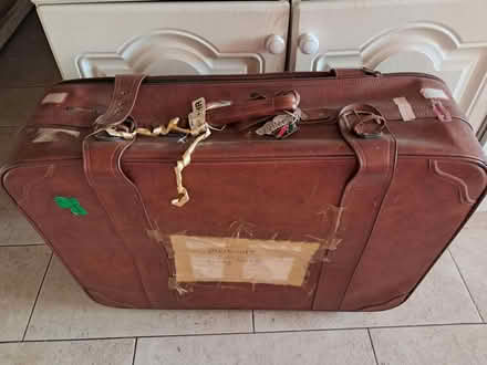 Photo of free Case (large, old) (Stanford in the Vale SN7) #1