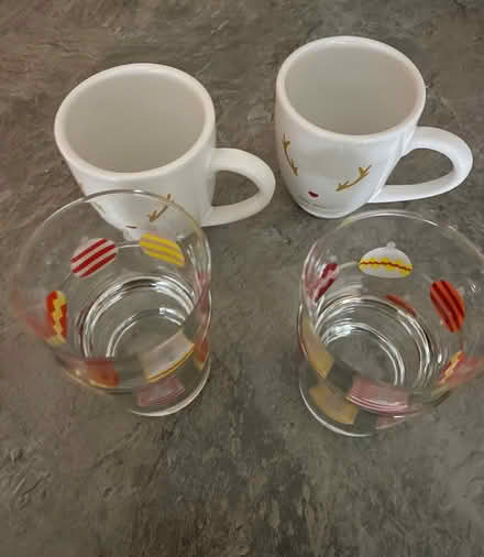 Photo of free Christmas mugs and glasses (Horndean PO8) #3
