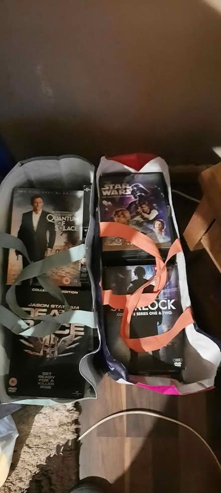 Photo of free Dvds (LU4 leagrave) #1