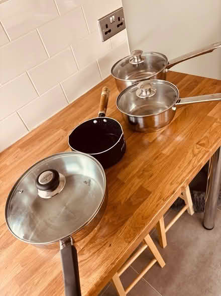 Photo of free Various pans with Lids (Oxton CH43) #1