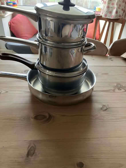 Photo of free selection of pans (Nether Skyborry LD7) #1