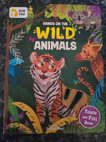 Photo of free Children's texture book (IG6 3s) #1