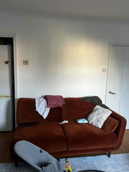 Photo of free L Shape Sofa with Single Bed (Surbiton KT6) #1