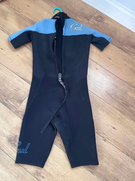 Photo of free GUL shortie wetsuit Junior Large (Chalfont St Peter (SL9)) #2