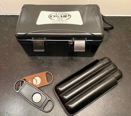 Photo of free Cigar Humidor (Wedgwood) #1