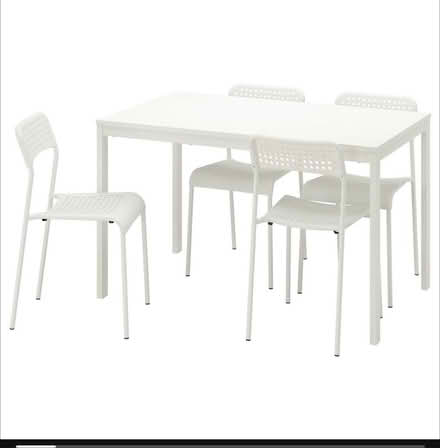 Photo of free White Ikea Dining Table - Assembled (Anerley SE19) #1