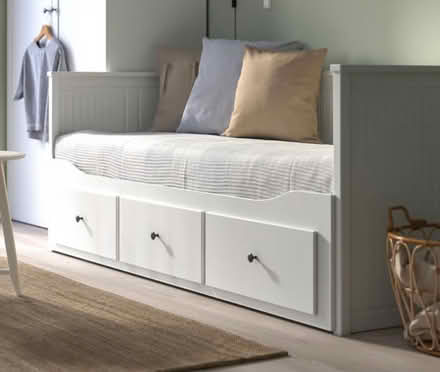 Photo of Hemnes Day Bed (Dublin) #1