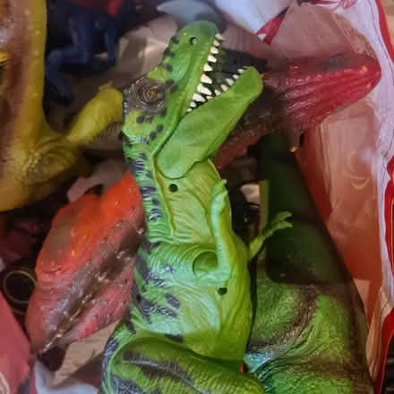 Photo of free Dinosaur Toys - Loads (TW7) #3