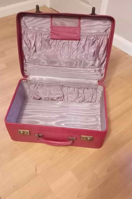 Photo of free Cases (Egremont CA22) #3