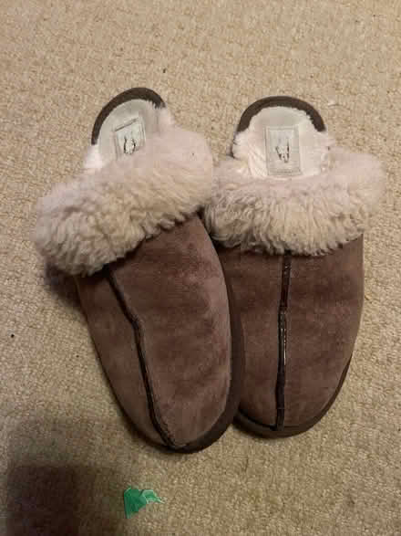Photo of free Ugg slippers or mule 6/6.5 (Kenilworth CV8) #3