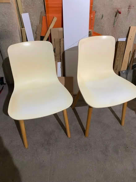 Photo of free 4 dining chairs (Sheffield s10) #1