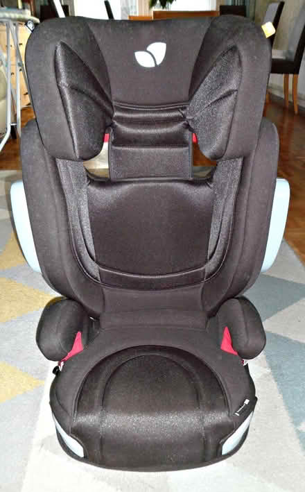 Photo of free Trillo LX booster seat 15-36kg (Lower Bourne, Farnham, GU10) #1