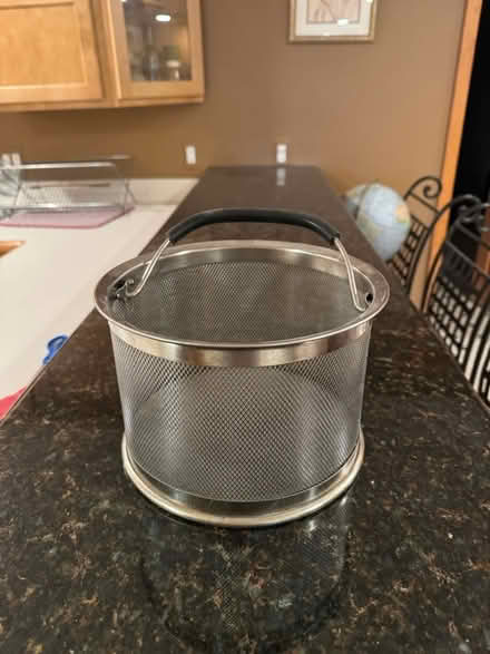 Photo of free Steamer basket (Rochester) #1