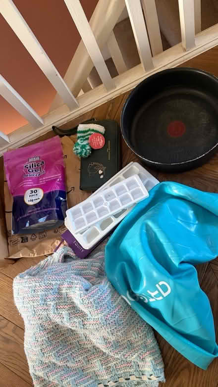 Photo of free Assorted things (SE16) #1