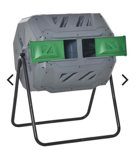 Photo of Composting bins (SY7) #2