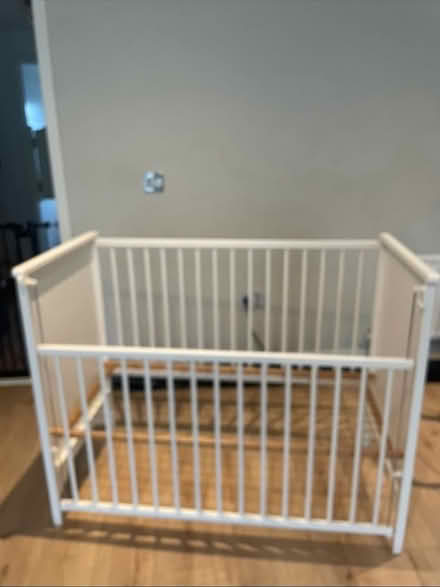 Photo of free baby crib (SG2) #2