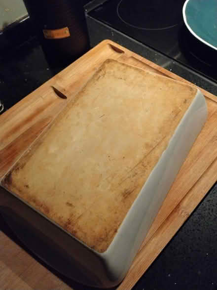 Photo of free Ceramic white oven dish (Adamsdown CF24) #2