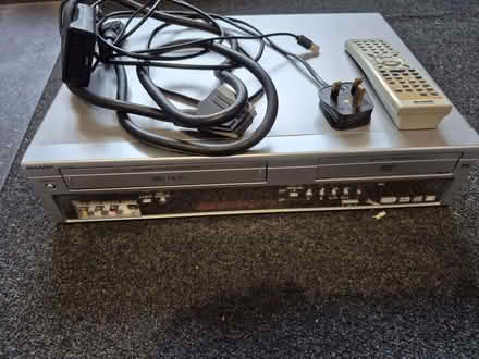 Photo of free DVD/VCR recorder/player (Irthlingborough CP NN9) #1
