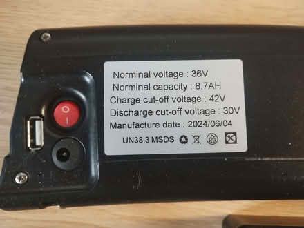 Photo of free Batttery (Chesterfield S40) #2