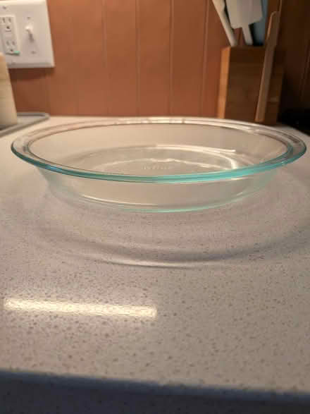 Photo of free Pyrex glass pie pan (Tanasbourne) #1