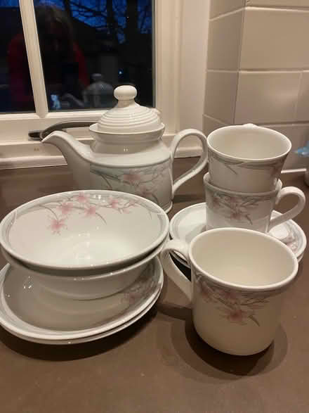 Photo of free Royal Doulton breakfast set (Jordanhill G14) #1