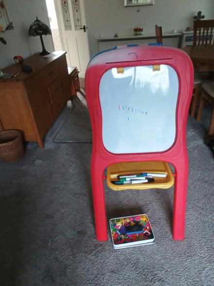 Photo of free Child's black/white board (Broadfield BB5) #1