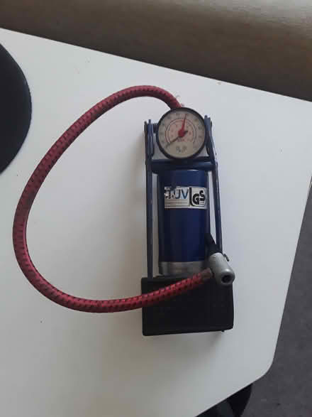 Photo of free Foot pump (Buckhurst hill IG9) #1