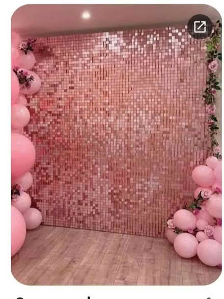 Photo of Glitter/Sparkly Wall (Central Watford WD17) #1