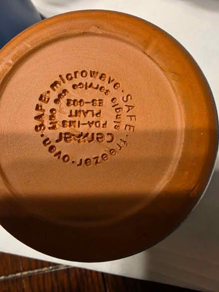 Photo of free mini ceramic pots (SE highland park) #2