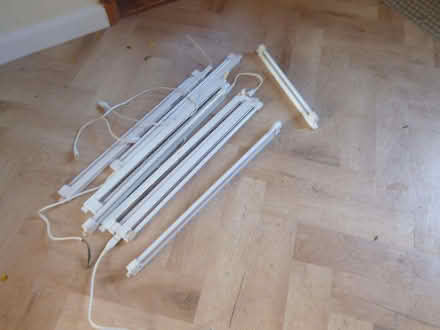 Photo of free T4 linkable under cabinet lights (IP12) #2